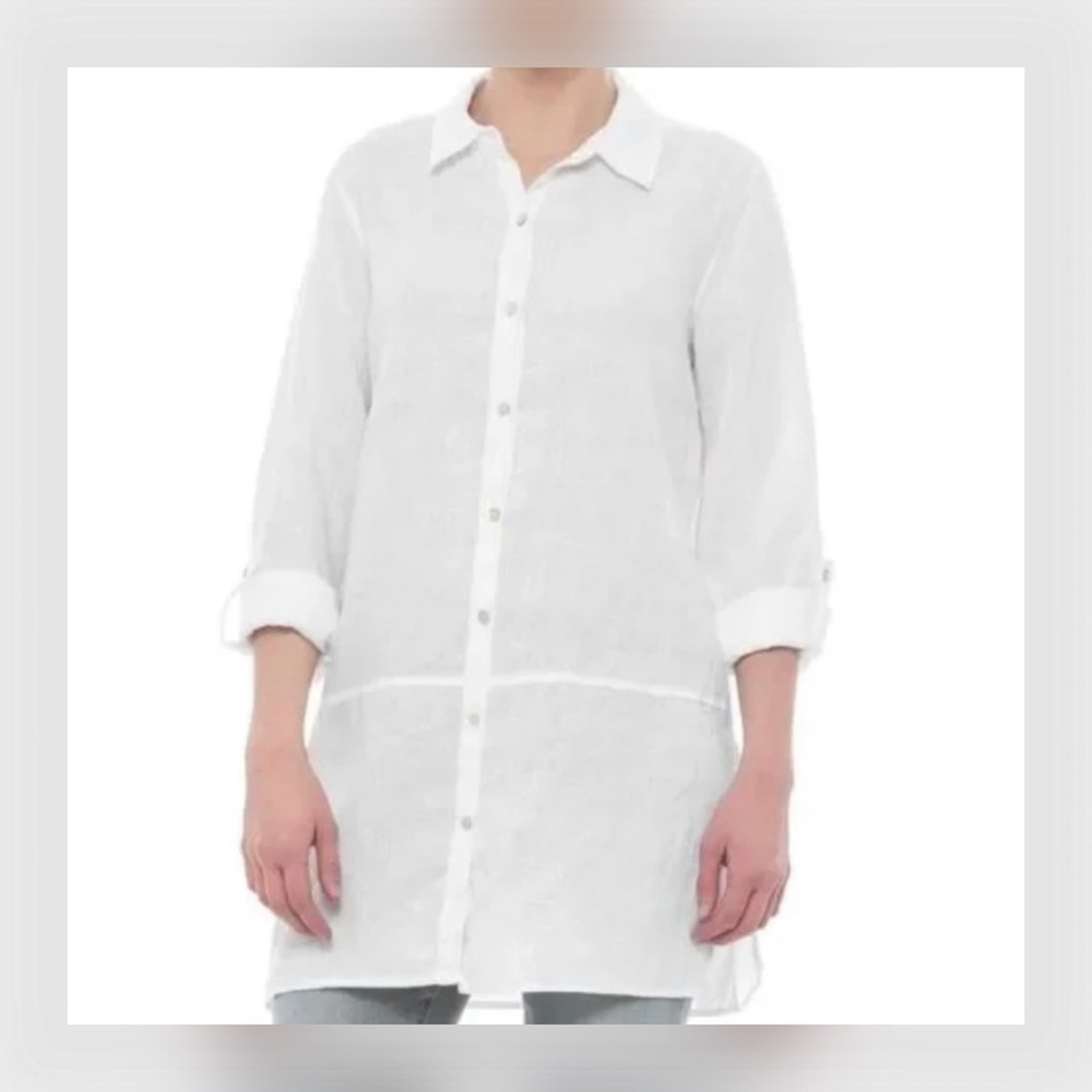 TAHARI white linen button down shirt